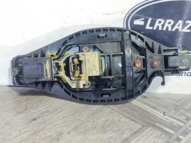 Ручка двери передняя левая Range Rover L322