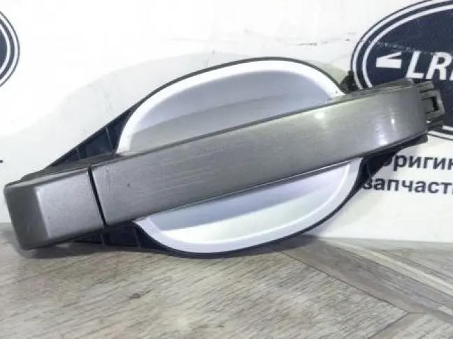 Ручка двери передняя правая Range Rover L322