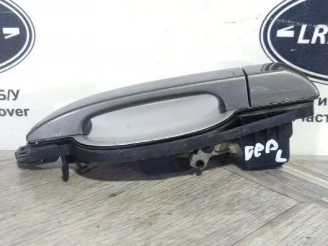 Ручка двери передняя правая Range Rover L322