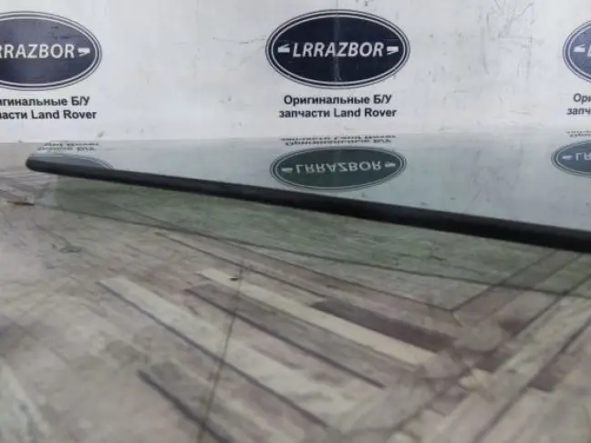 Стекло двери передней правой Range Rover L322
