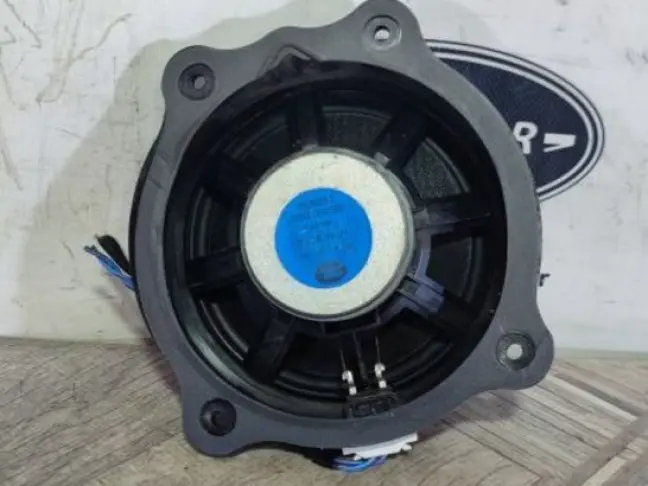 Динамик передний нижний Range Rover 3 L322 02-05