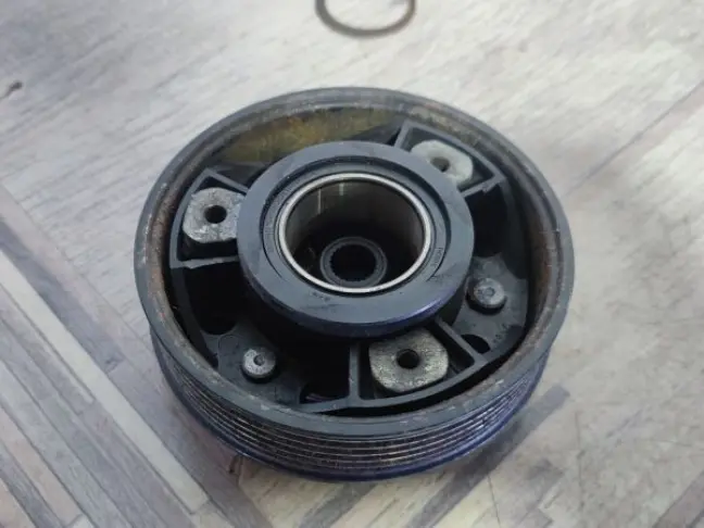 Муфта компрессора кондиционера Range Rover L322