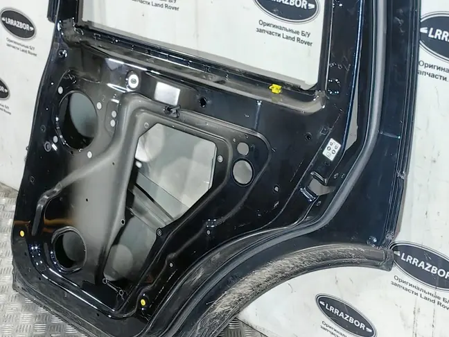 Дверь задняя правая DISCOVERY 3/4 L319  2005-2015