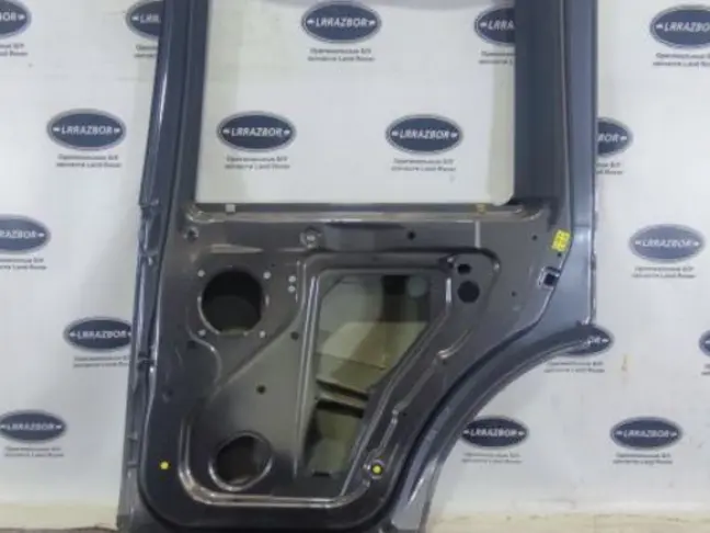 Дверь задняя правая DISCOVERY 3/4 L319  2005-2015