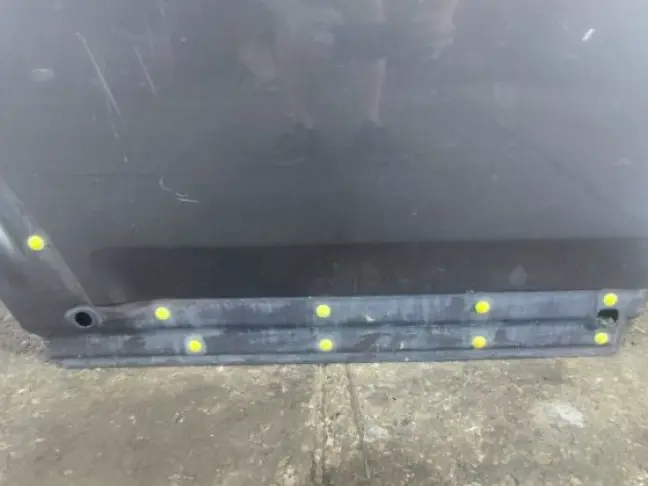 Дверь задняя правая DISCOVERY 3/4 L319  2005-2015