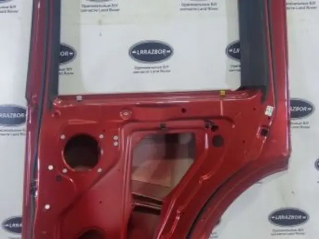 Дверь задняя правая DISCOVERY 3/4 L319  2005-2015