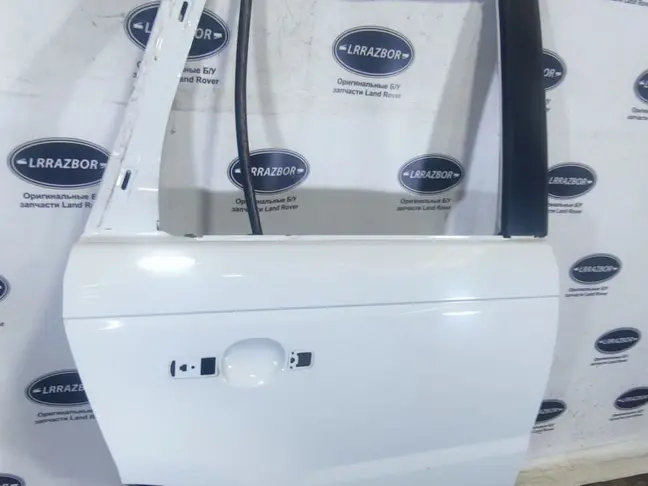 Дверь задняя правая Range Rover Sport L320