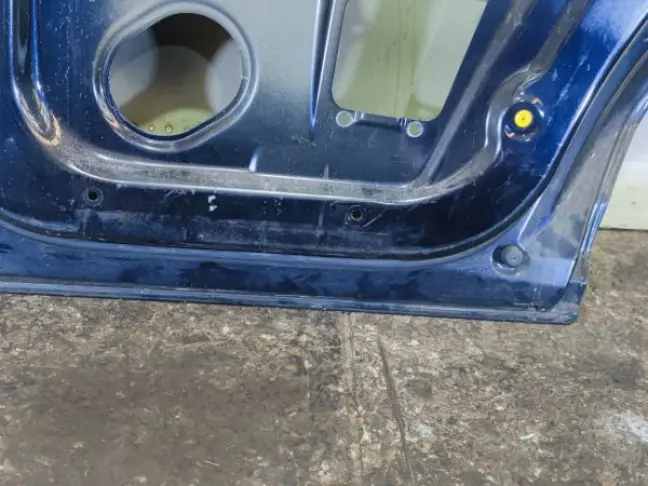 Дверь задняя правая DISCOVERY 3/4 L319  2005-2015