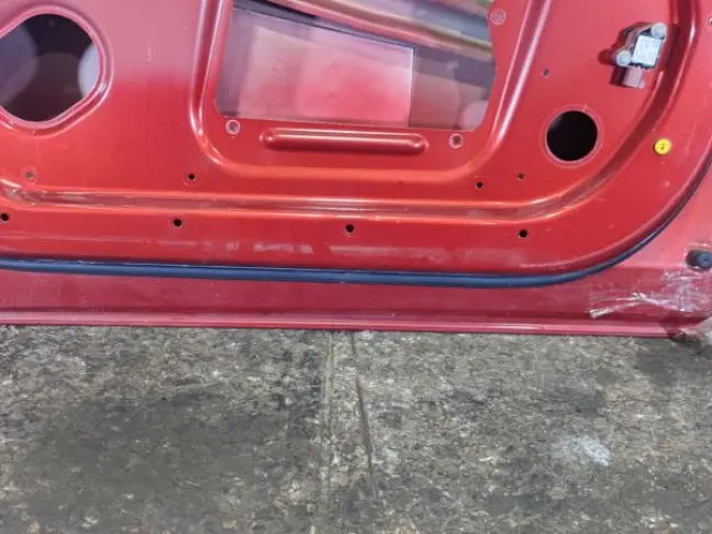 Дверь передняя правая DISCOVERY 3/4 L319 05-14