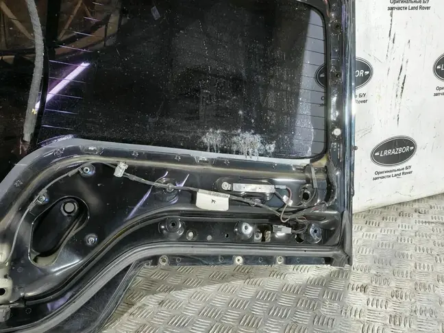 Крышка багажника Land Rover DISCOVERY 3/4 L319