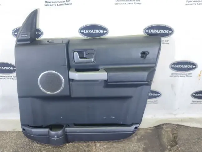 Обшивка двери правая перед DISCOVERY 3 L319 05-09