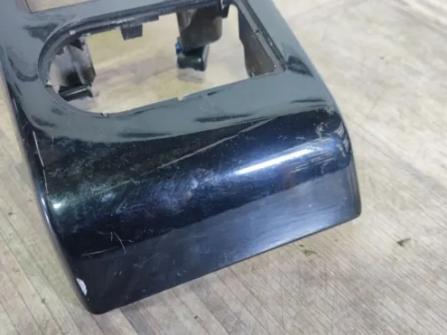 Вставка правая торпеды Land Rover Range Rover L322