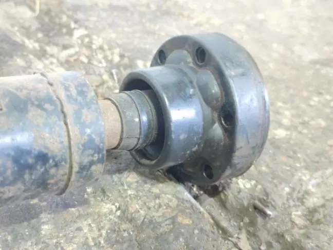 Кардан задний в сборе Range Rover L322 05-12