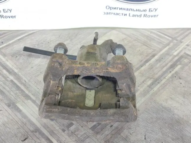 Суппорт правый задний Land Rover Sport L320