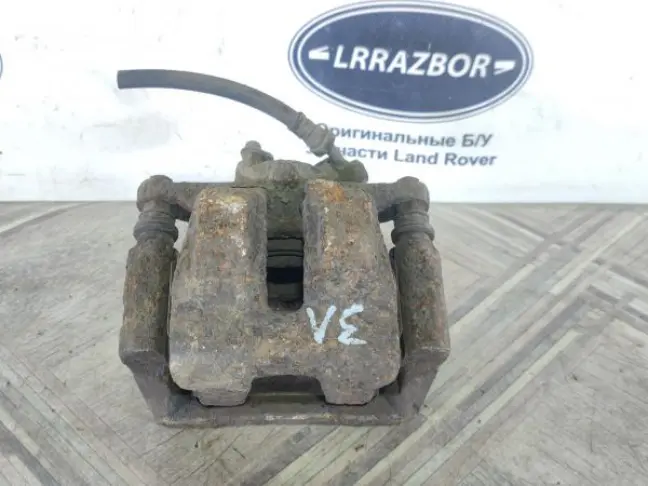 Суппорт левый задний Land Rover Sport L320