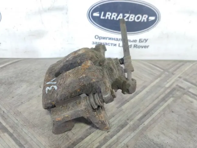 Суппорт левый задний Land Rover Sport L320