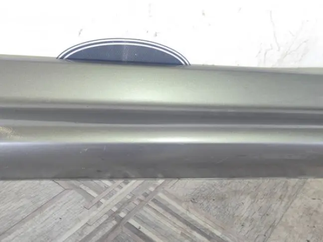 Молдинг передний правый  Range Rover Sport L320