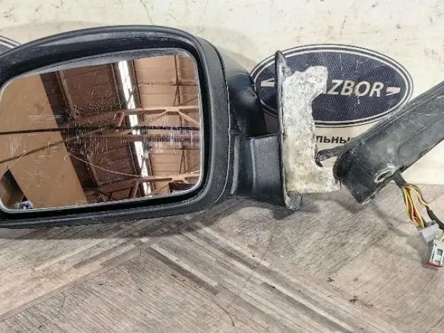 Зеркало левое НА З/Ч DISCOVERY 3 L319 05-09