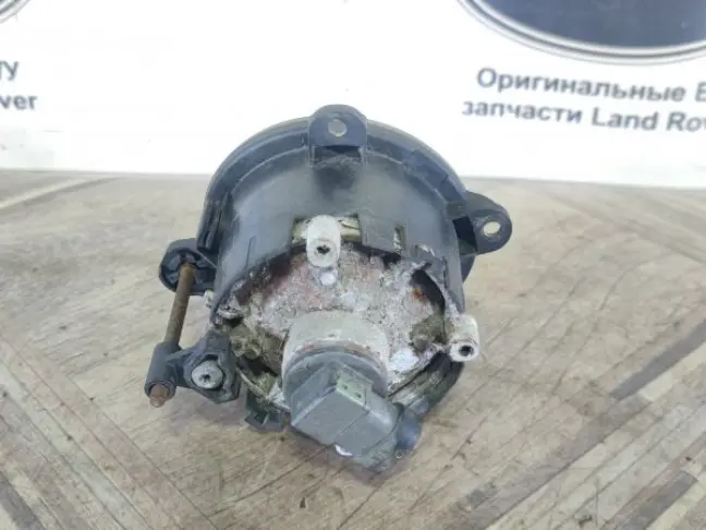 Туманка правая Range Rover Sport L320 дорест