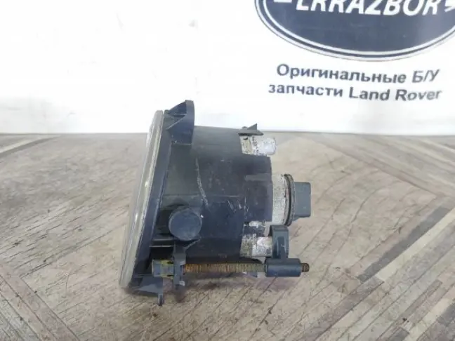 Туманка правая Range Rover Sport L320 дорест
