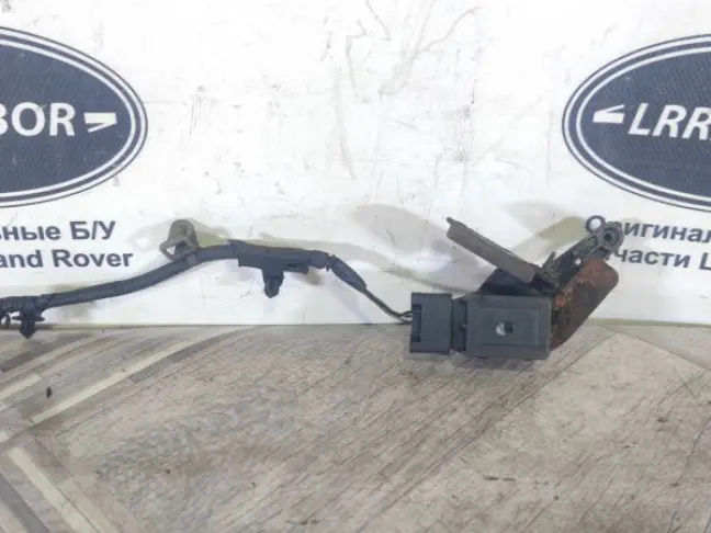 Датчик положения кузова передний RRS L320 дорест