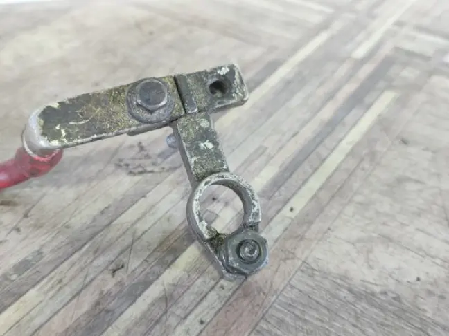 Клемма плюсовая Range Rover Sport L320 05-09