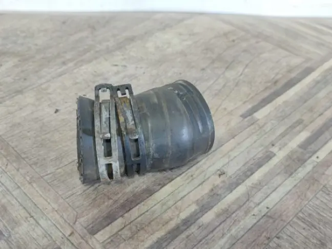 Патрубок системы охлаждения Range Rover L320 05-09