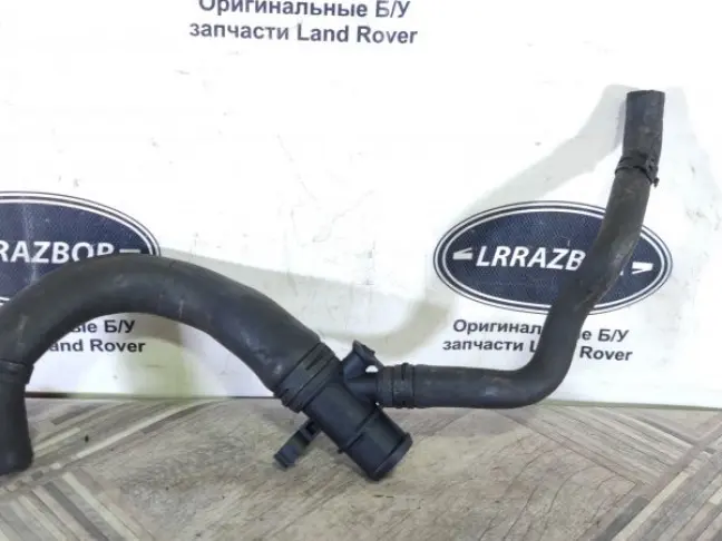 Патрубок охлаждения Range Rover Sport L320 3.6