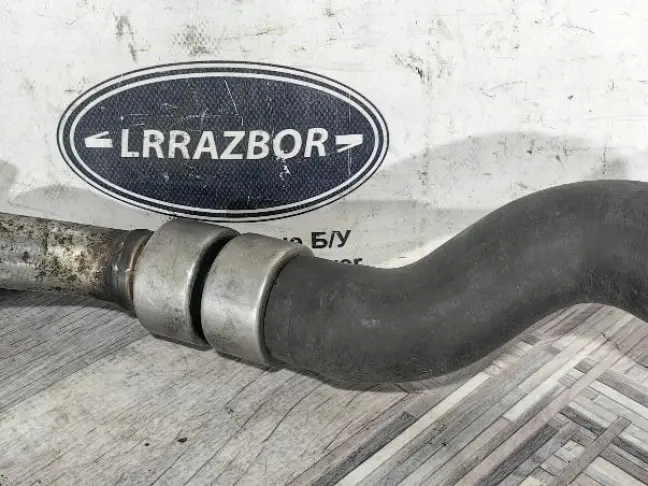 Патрубок турбины правый Range Rover L320 3.6