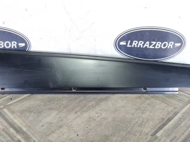 Молдинг стойки задний левый Range Rover L322