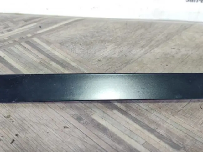 Молдинг стойки задний правый Range Rover L322