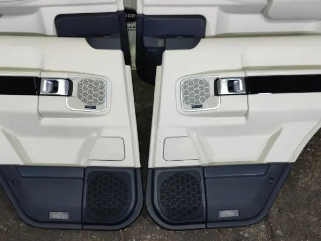 Дверные карты комплект Range Rover 3 L322 07-12