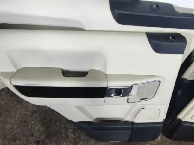 Дверные карты комплект Range Rover 3 L322 07-12