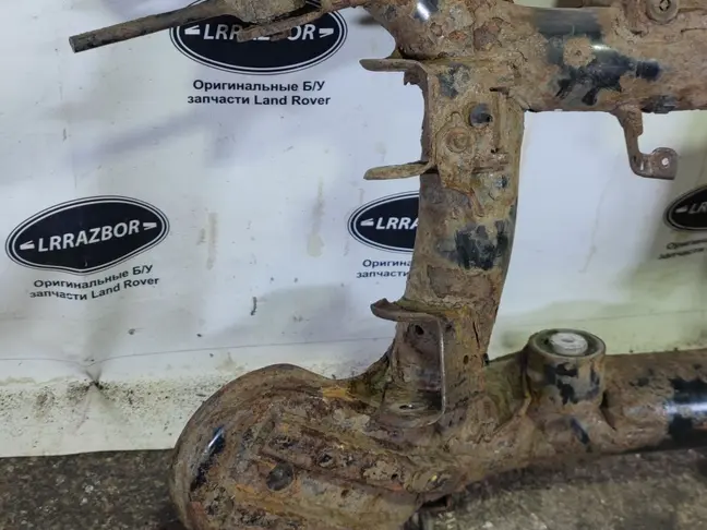 Подрамник задний Range Rover L322 2005-2012