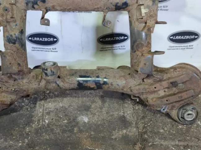 Подрамник задний Range Rover L322 2005-2012