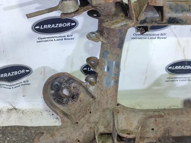 Подрамник задний Range Rover L322 2005-2012