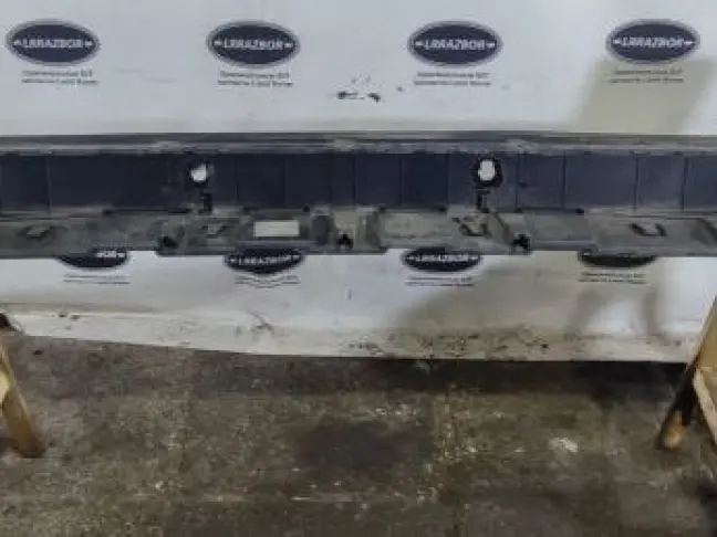 Бампер задний Land Rover Range Rover 3 L322 02-09