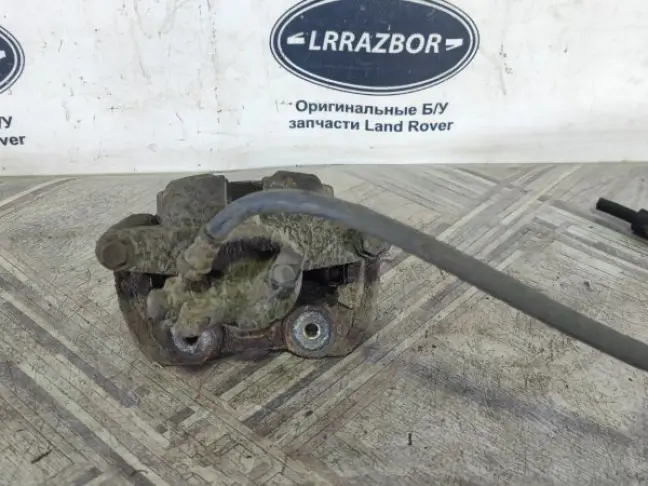 Суппорт задний левый Range Rover L322 3.6 4.2
