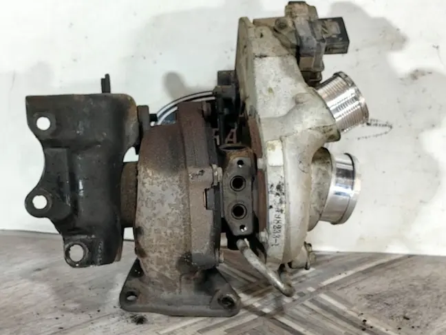 Турбина правая Range Rover L322 09-12 4.4