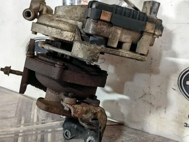 Турбина правая Range Rover L322 09-12 4.4