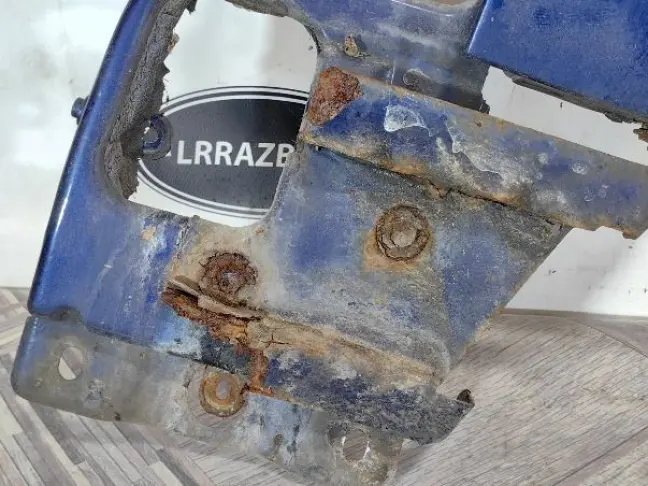 Крыло переднее правое Range Rover 3 L322 05-12