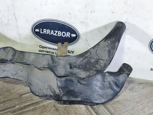 Воздуховод к блокам управления Range Rover L322