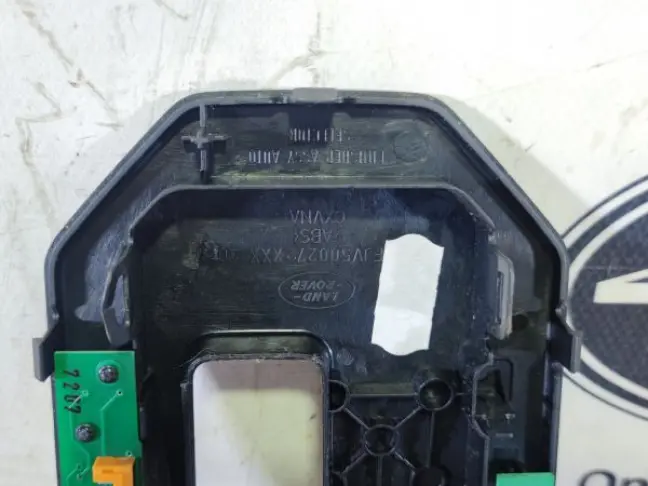 Накладка селектора Land Rover DISCOVERY 3 L319