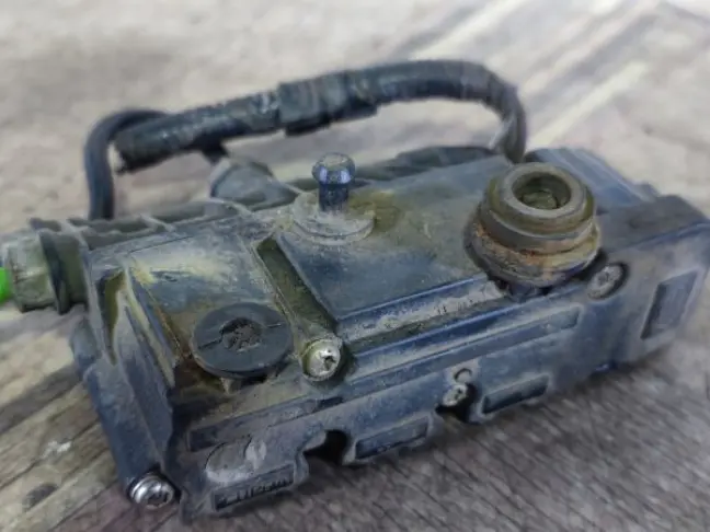 Блок клапанов задний DISCOVERY 3/4 L319 05-15