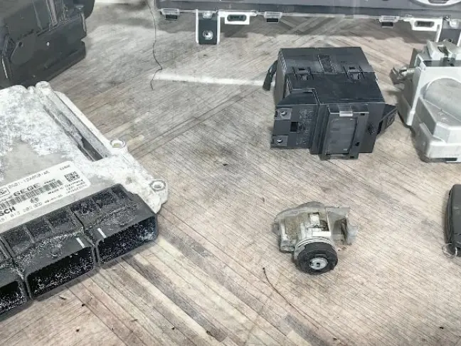 Блоки комплект Land Rover Freelander 2 2.2