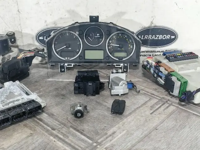 Блоки комплект Land Rover Freelander 2 2.2