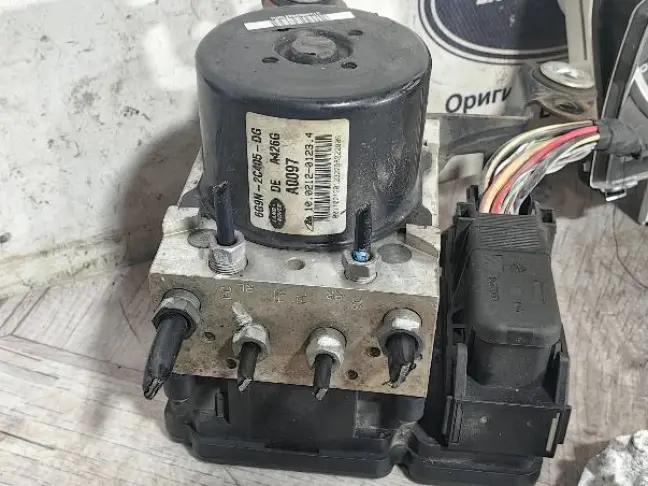 Блоки комплект Land Rover Freelander 2 2.2