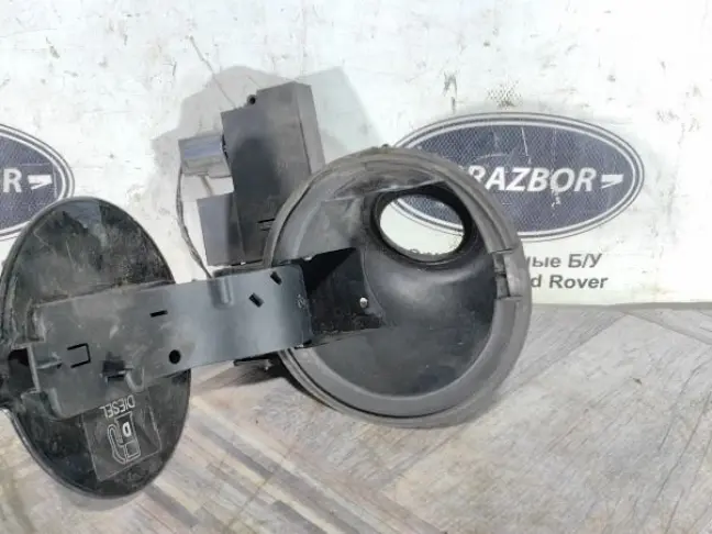 Лючок бензобака Land Rover Freelander 2 2.2
