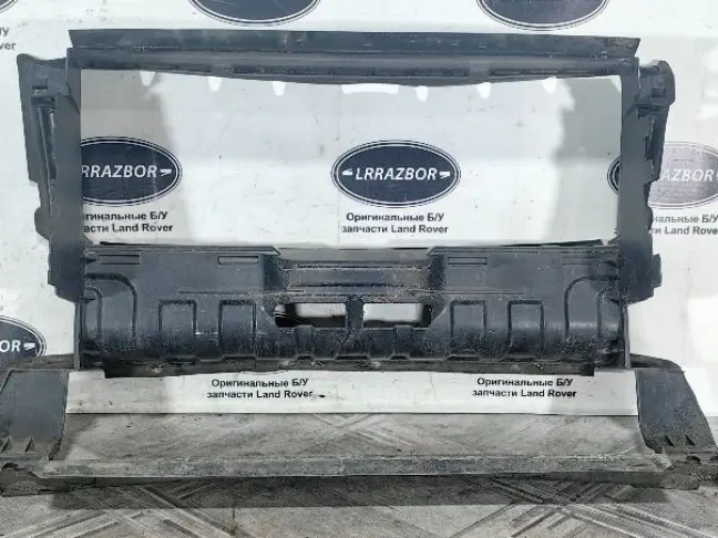 Диффузор радиатора Land Rover Freelander 2