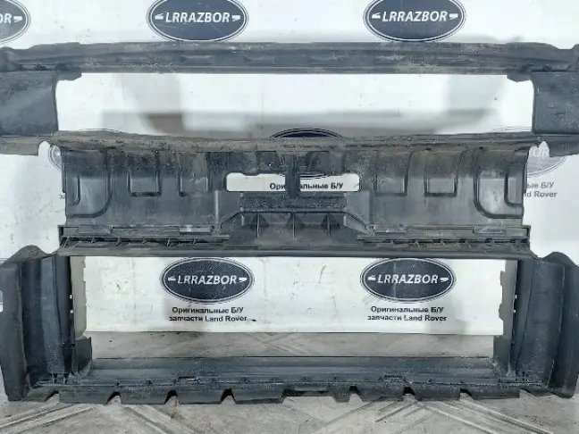 Диффузор радиатора Land Rover Freelander 2